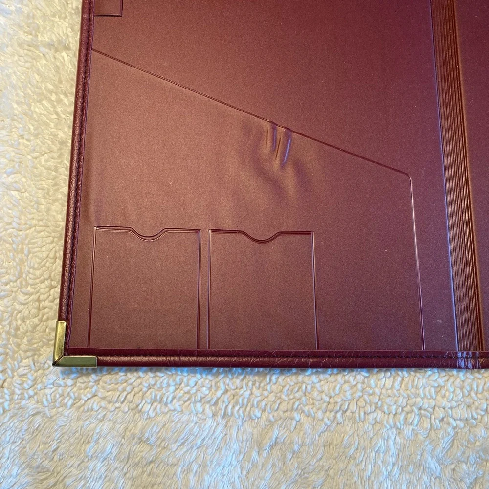 Leather-look Portfolio